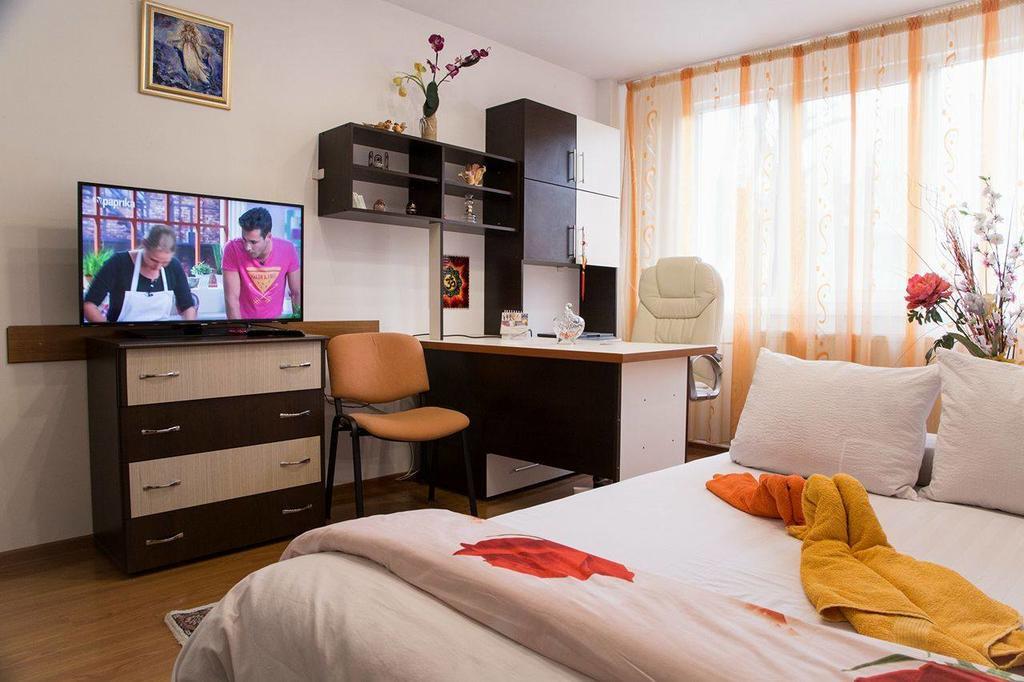 Belle Studio Apartment Galati Exterior photo